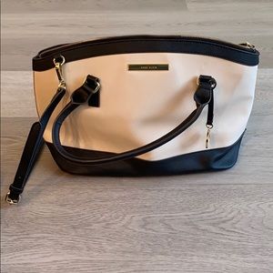 Annie Klein white and black tote bag!